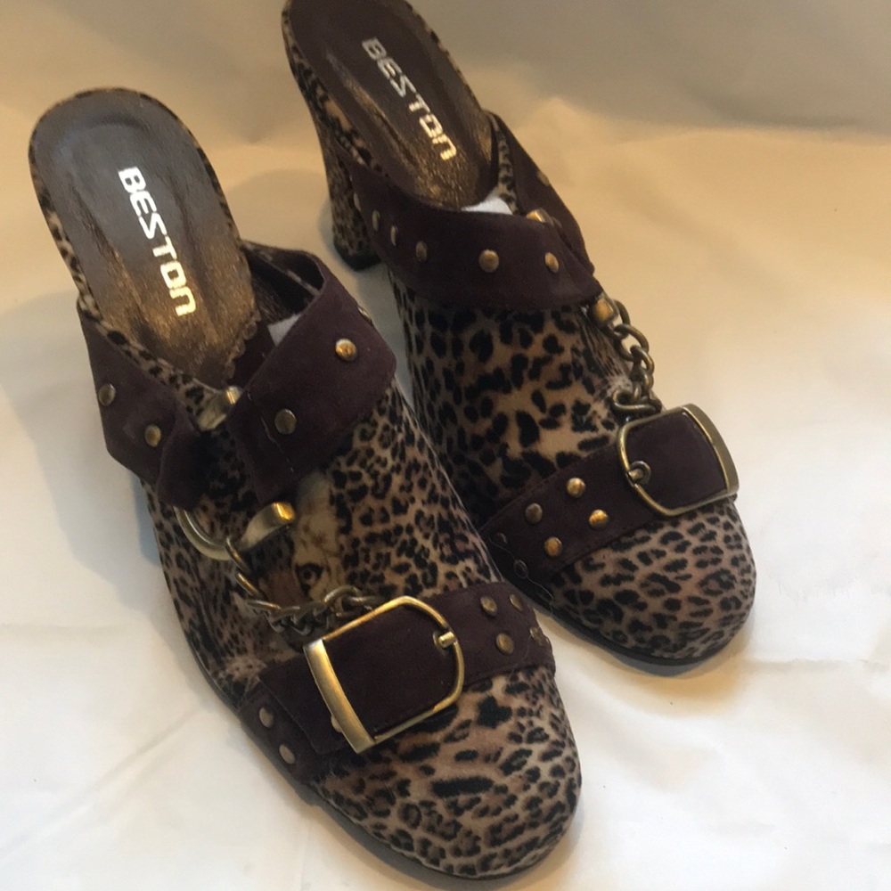 Beston Leopard Print Suede Buckle Mules - Brown NIB 3.5 block heel